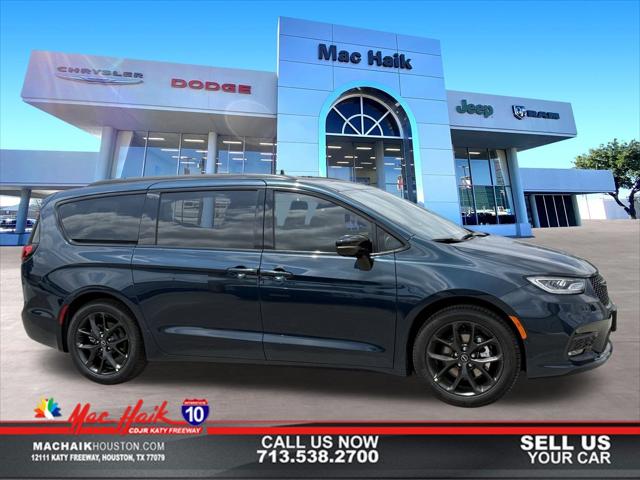 2025 Chrysler Pacifica PACIFICA LIMITED