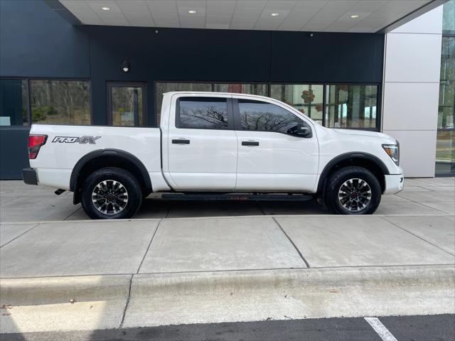2024 Nissan Titan Crew Cab PRO-4X 4x4