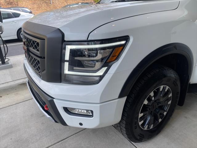 2024 Nissan Titan Crew Cab PRO-4X 4x4