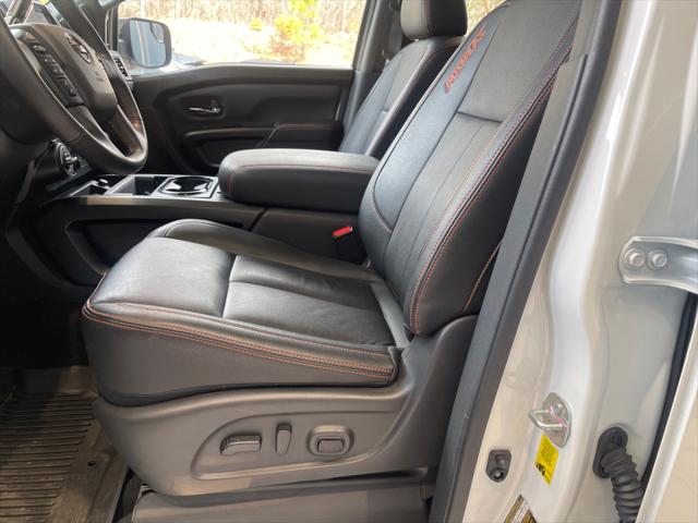 2024 Nissan Titan Crew Cab PRO-4X 4x4