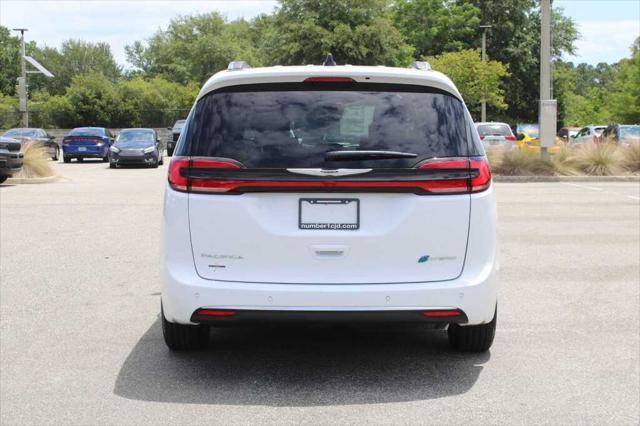 2025 Chrysler Pacifica Hybrid PACIFICA PLUG-IN HYBRID PINNACLE