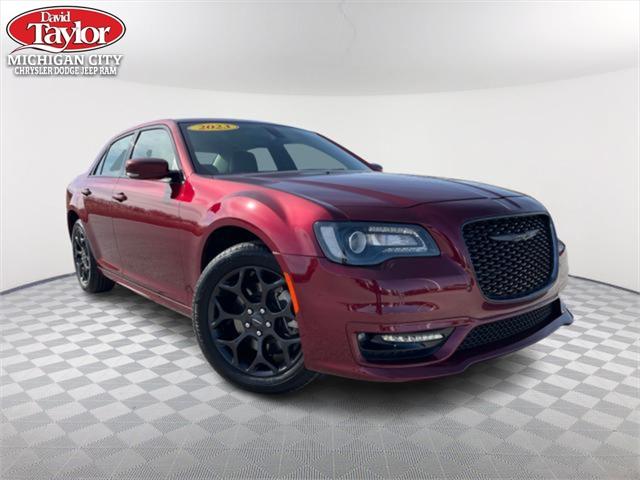 2023 Chrysler 300 Touring L AWD