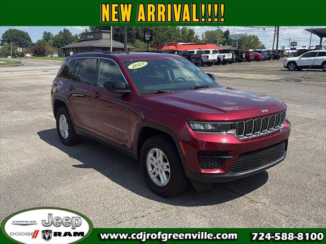 2023 Jeep Grand Cherokee Laredo 4x4