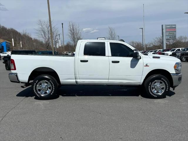 2024 RAM Ram 3500 RAM 3500 TRADESMAN CREW CAB 4X4 64 BOX