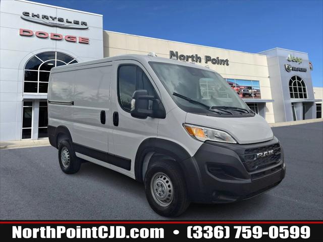 2025 RAM ProMaster 1500 Cargo Van Tradesman Low Roof 118 WB w/Pass Seat