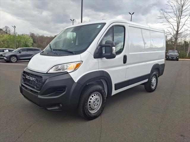 2025 RAM ProMaster 1500 Cargo Van Tradesman Low Roof 118 WB w/Pass Seat
