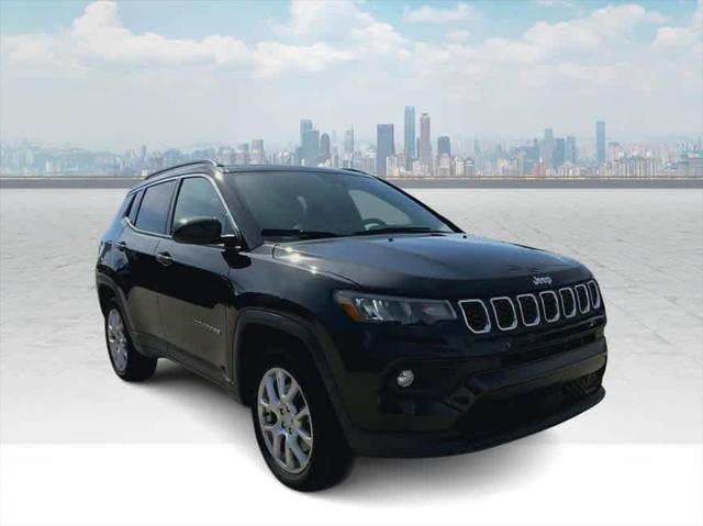 2024 Jeep Compass Latitude Lux FWD
