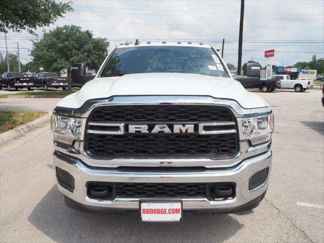 2024 RAM Ram 3500 Chassis Cab RAM 3500 TRADESMAN CREW CAB CHASSIS 4X4 60 CA