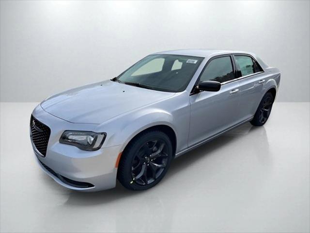 2023 Chrysler 300 Touring