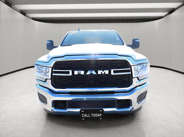 2024 RAM 2500 Tradesman Crew Cab 4x4 8 Box