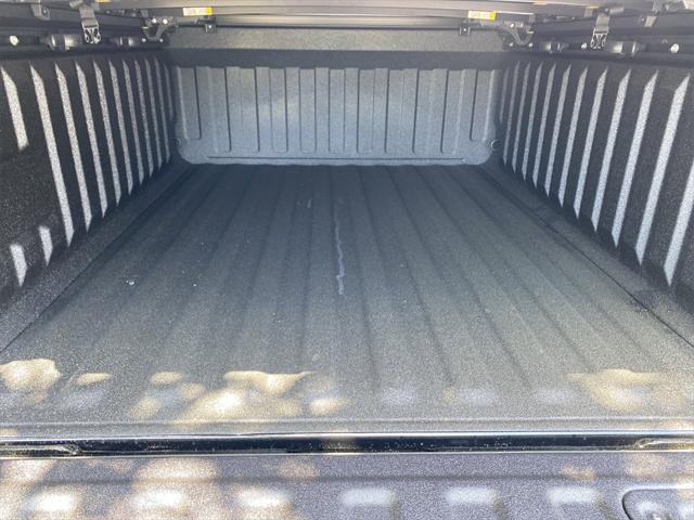 2025 RAM Ram 1500 RAM 1500 LIMITED CREW CAB 4X4 57 BOX