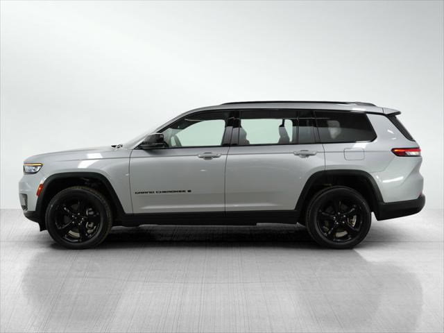 2023 Jeep Grand Cherokee L Altitude 4x4