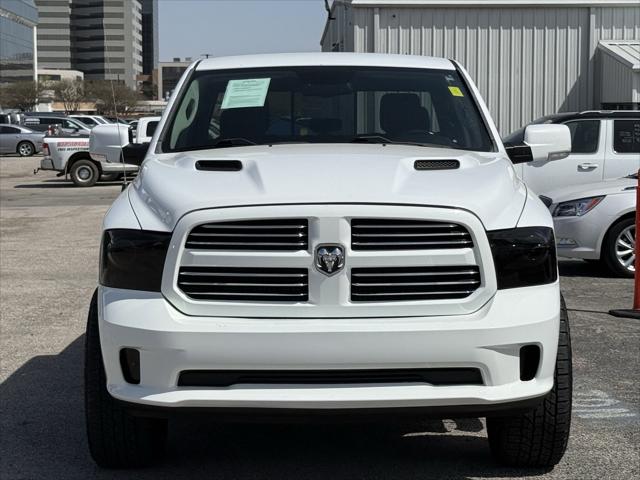 2016 RAM 1500 Sport