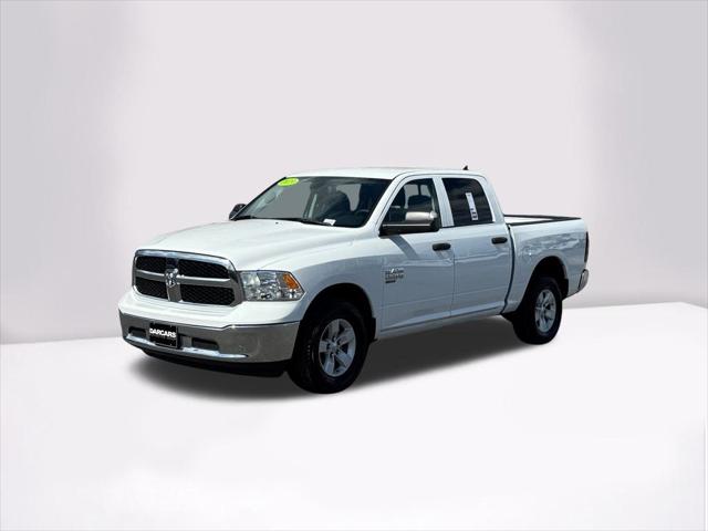2023 RAM 1500 Classic SLT Crew Cab 4x4 57 Box