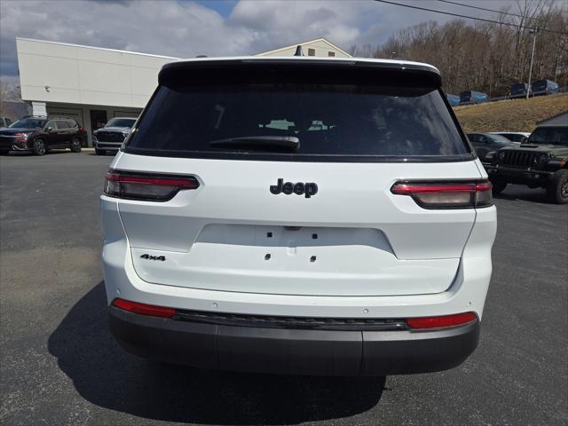 2025 Jeep Grand Cherokee GRAND CHEROKEE L ALTITUDE 4X4