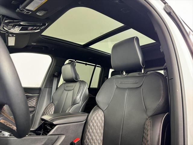 2022 Jeep Grand Cherokee Summit 4x4