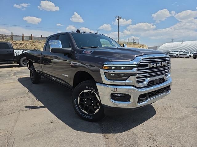 2025 RAM Ram 3500 RAM 3500 LARAMIE CREW CAB 4X4 8 BOX