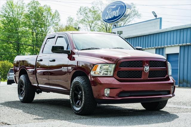 2017 RAM 1500 Express Quad Cab 4x4 64 Box