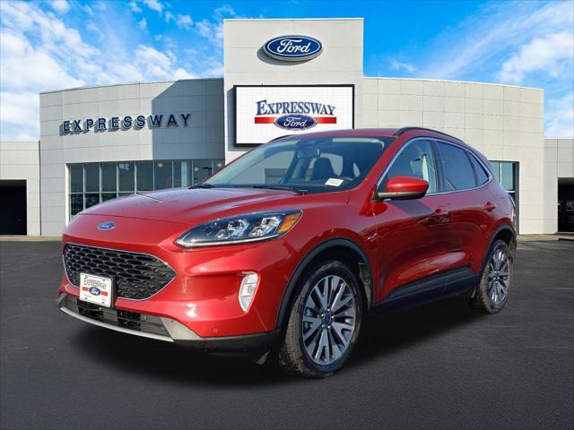 2022 Ford Escape Titanium