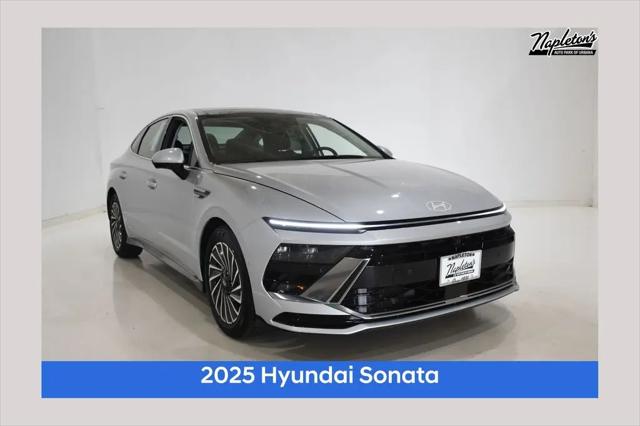 2025 Hyundai Sonata Hybrid Limited for sale in Urbana, IL
