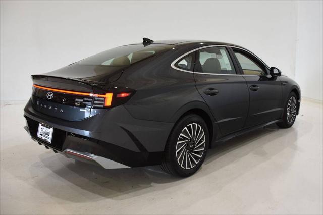 2025 Hyundai Sonata Hybrid Limited