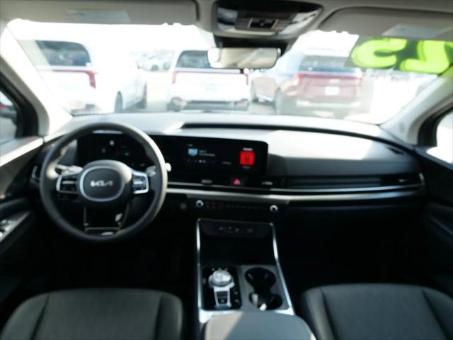2025 Kia Carnival MPV SX