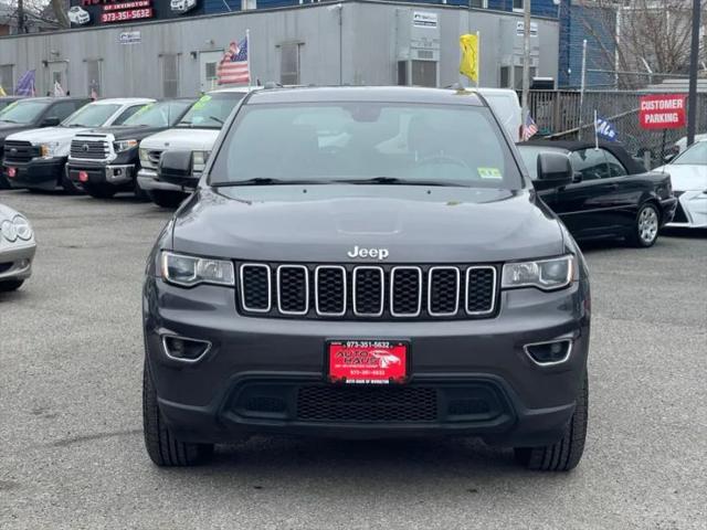 2017 Jeep Grand Cherokee Laredo 4x4