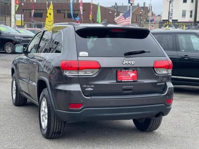 2017 Jeep Grand Cherokee Laredo 4x4