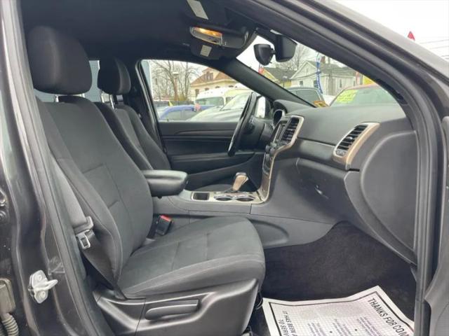 2017 Jeep Grand Cherokee Laredo 4x4