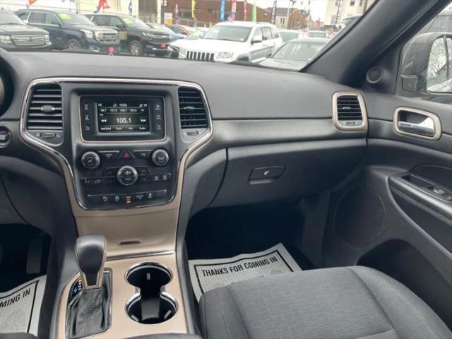 2017 Jeep Grand Cherokee Laredo 4x4