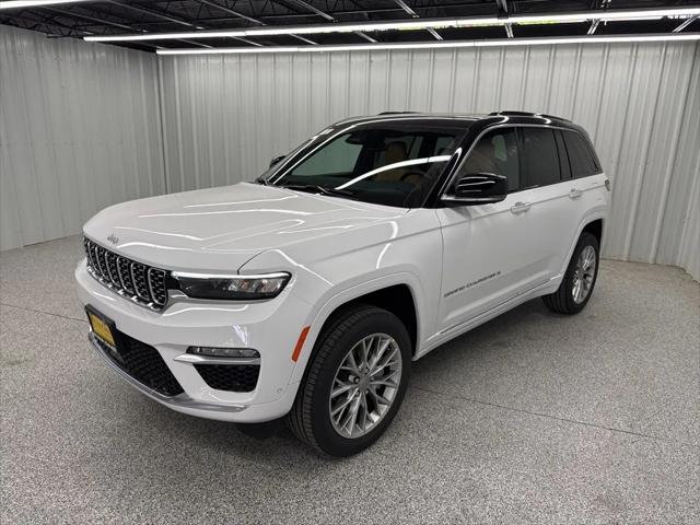 2025 Jeep Grand Cherokee GRAND CHEROKEE SUMMIT 4X4