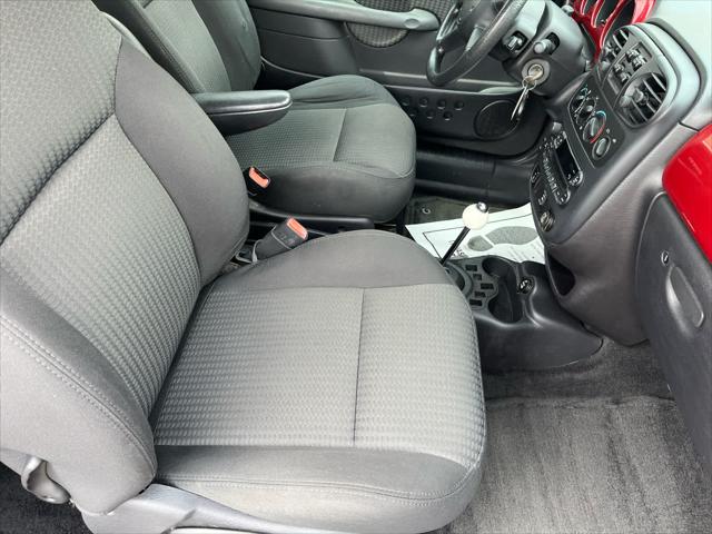 Used 2005 Chrysler PT Cruiser For Sale in Wilmington, OH
