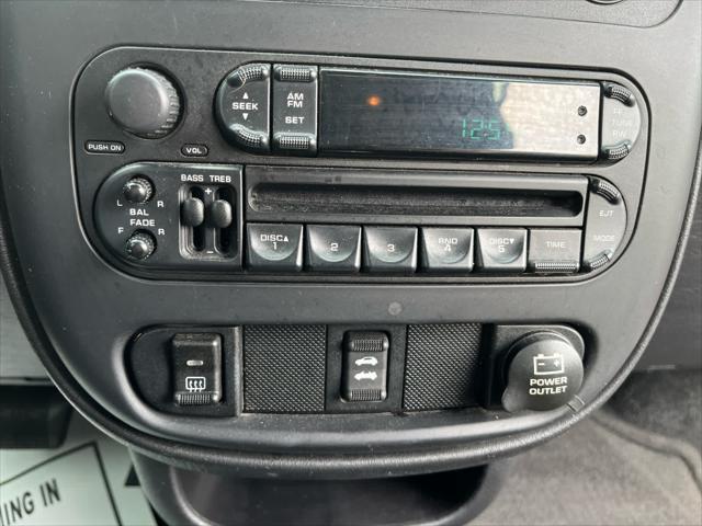 Used 2005 Chrysler PT Cruiser For Sale in Wilmington, OH