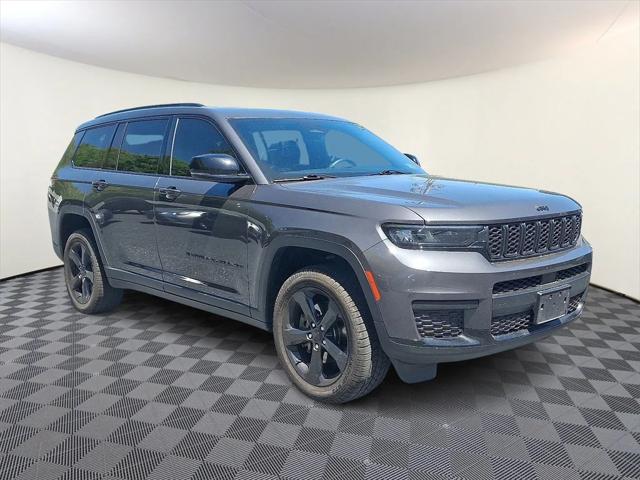 2022 Jeep Grand Cherokee L Altitude 4x4