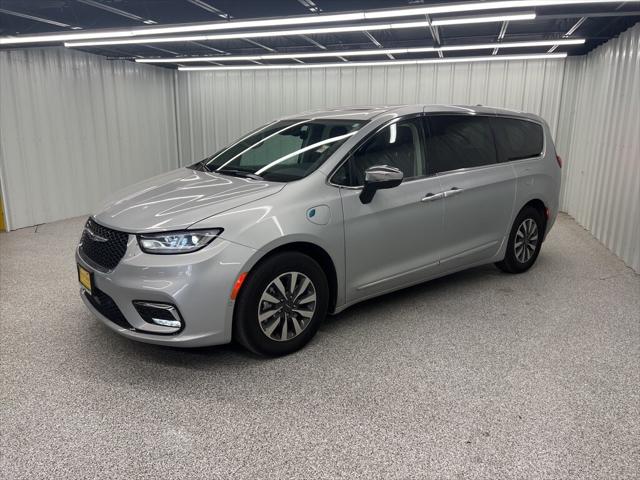 2023 Chrysler Pacifica Hybrid Limited