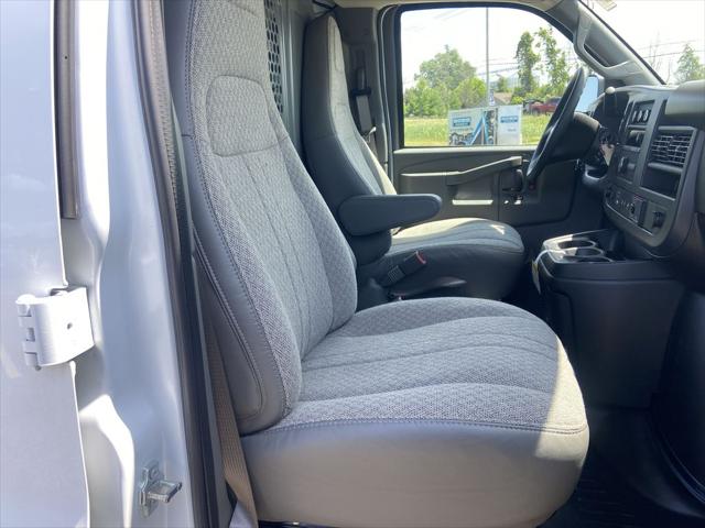 2025 Chevrolet Express Cargo Van RWD 3500 Regular Wheelbase WT