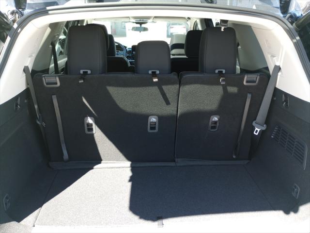 2025 Nissan Pathfinder SV FWD