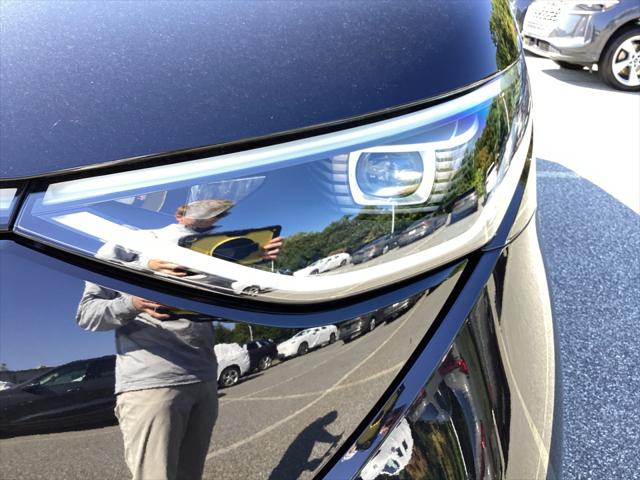 2025 Volkswagen ID. Buzz Pro S