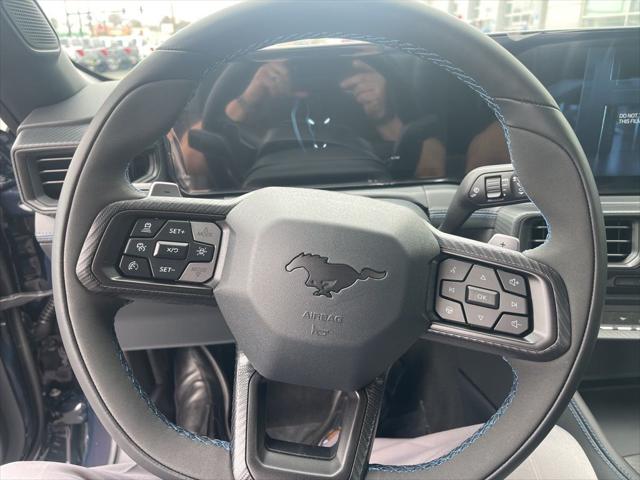 2025 Ford Mustang Dark Horse