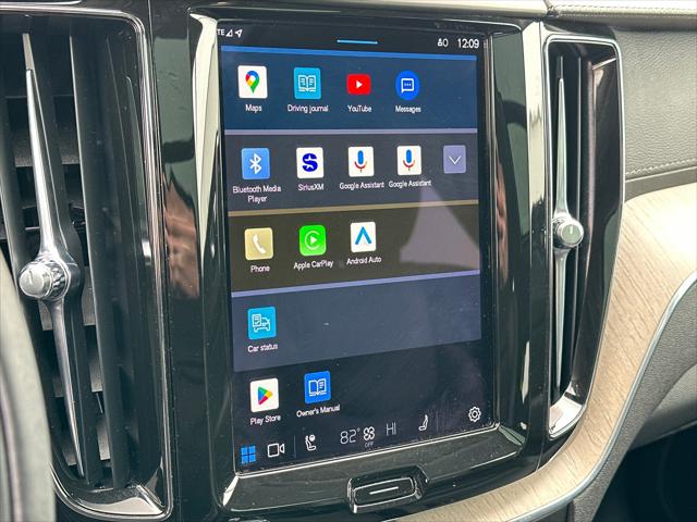 2022 Volvo XC60 Recharge T8 Inscription