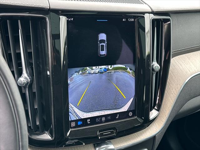 2022 Volvo XC60 Recharge T8 Inscription