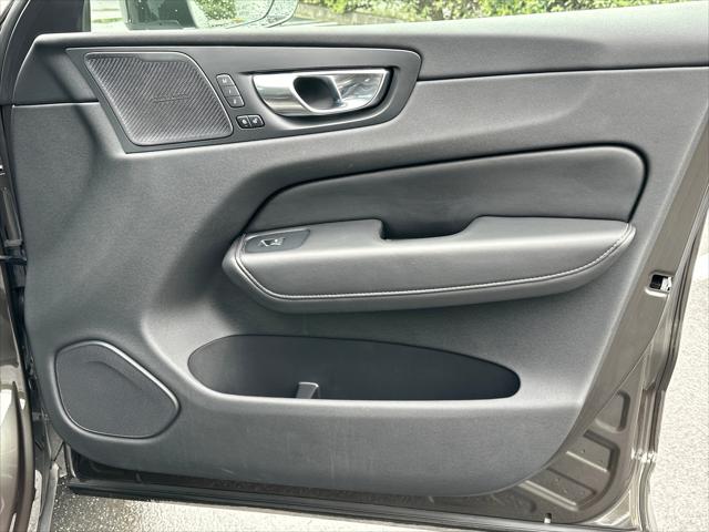 2022 Volvo XC60 Recharge T8 Inscription