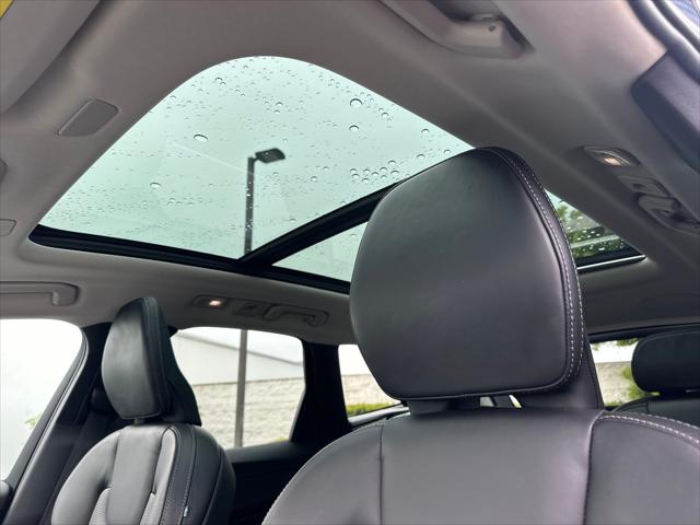 2022 Volvo XC60 Recharge T8 Inscription