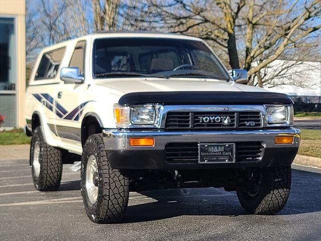 1990 Toyota 4WD Trucks V6 4X4 / 5-SPEED / 138K MILES / COLLECTOR QUALITY