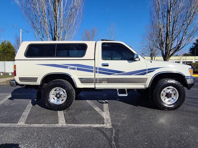 1990 Toyota 4WD Trucks V6 4X4 / 5-SPEED / 138K MILES / COLLECTOR QUALITY