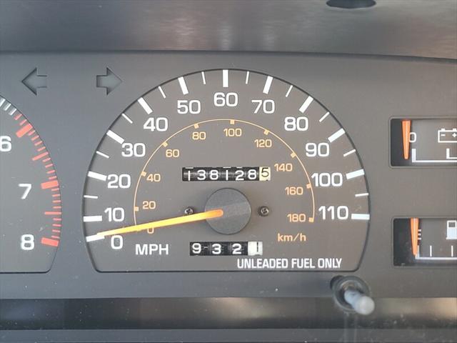 1990 Toyota 4WD Trucks V6 4X4 / 5-SPEED / 138K MILES / COLLECTOR QUALITY