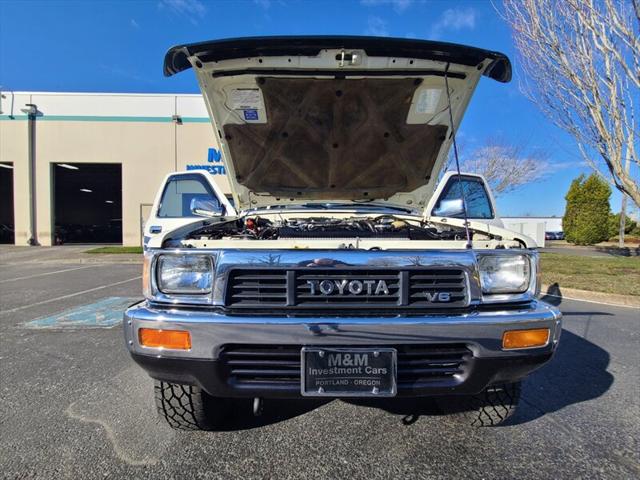 1990 Toyota 4WD Trucks V6 4X4 / 5-SPEED / 138K MILES / COLLECTOR QUALITY