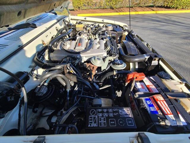 1990 Toyota 4WD Trucks V6 4X4 / 5-SPEED / 138K MILES / COLLECTOR QUALITY