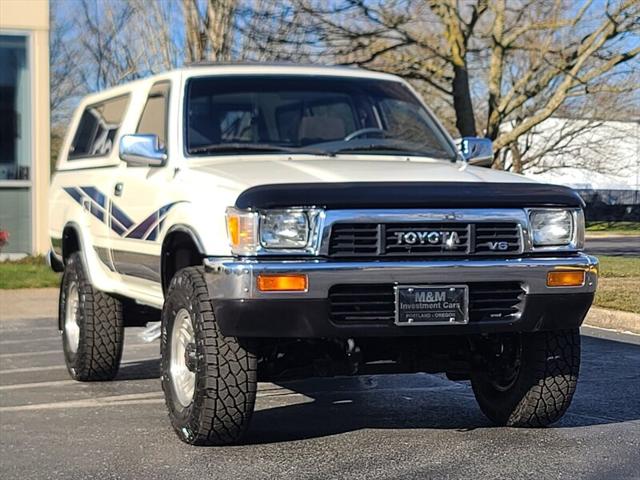 1990 Toyota 4WD Trucks V6 4X4 / 5-SPEED / 138K MILES / COLLECTOR QUALITY