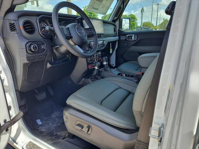 2025 Jeep Gladiator GLADIATOR MOJAVE X 4X4